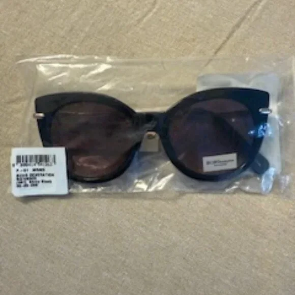 BCBGeneration | Accessories | Nwt Bcbgeneration Women  display picture 2